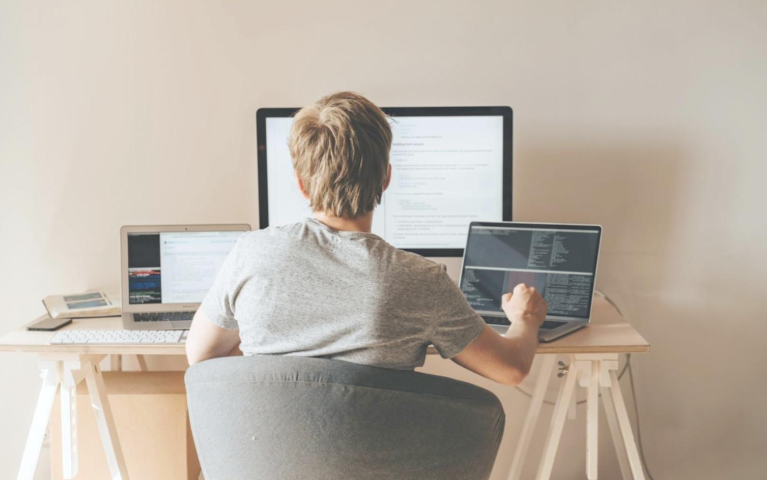 Advanced mobile testing lab with multiple devices and testing environments